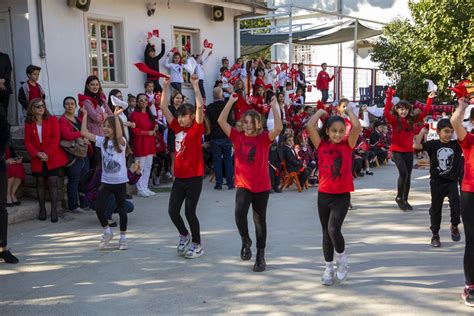 UKEBDE CUMHURİYET BAYRAMI COŞKUSU UKEB OKULLARI