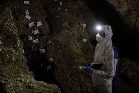 How Dangerous Mission To Mexican Cave Uncovered Evidence Of People In