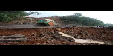 Major Portion Of Road On Nh 06 Collapses Due To Heavy Downpour And Landslides South Asia Views