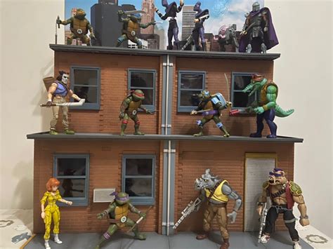 Teenage Mutant Ninja Turtles Cartoon Series Street Diorama By Neca The