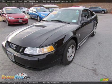 2000 Ford Mustang V6 Coupe Black Dark Charcoal Photo 11