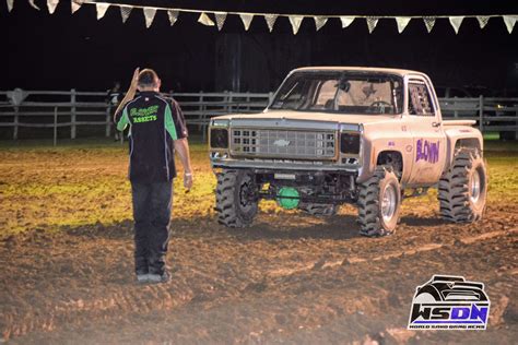 Muddrags Of San Antonio Texas Outlaws Pro Mud Racing Series 4th Annual