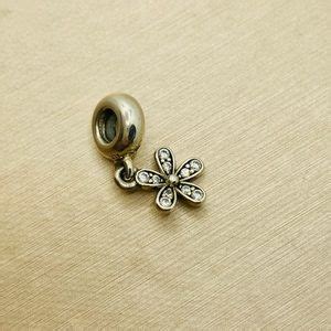 Pandora Jewelry Euc Pandora 79491cz Sterling Silver Dazzling Daisy