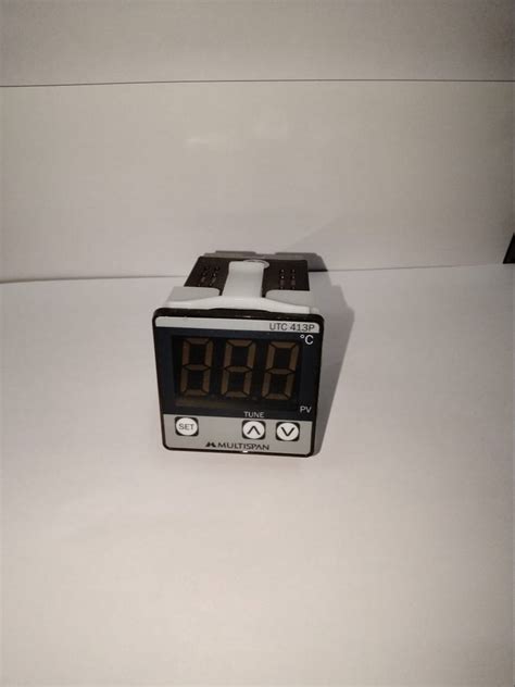 Utc P Utc P Temperature Controller Single Display J K Pt