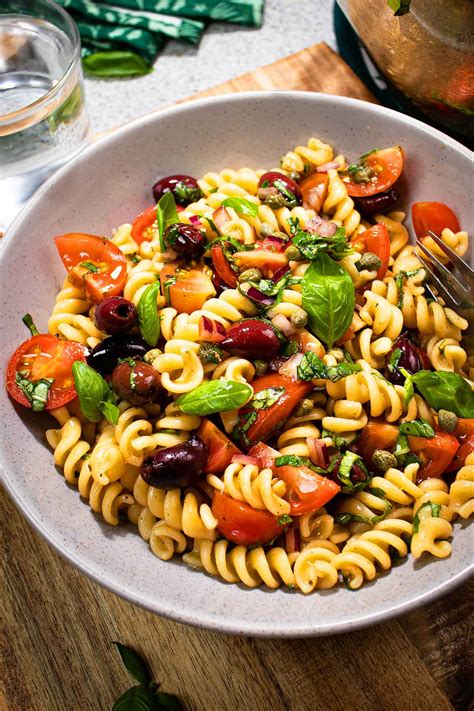 Rotini Pasta Salad With Italian Dressing