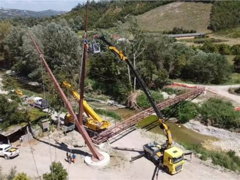 La Passerella Ciclo Pedonale Sul Senio A Borgo Rivola Crolla Al