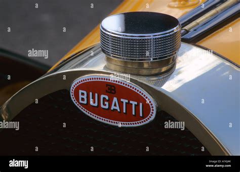 Bugatti Badge Fotos Und Bildmaterial In Hoher Aufl Sung Seite Alamy