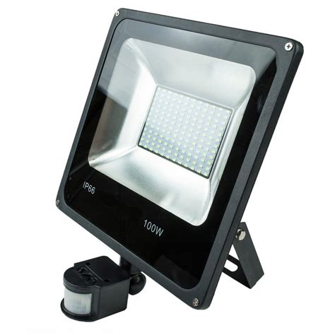Osvetlenie na jazierko, rybník - 100W exteriérový halogénový LED ...