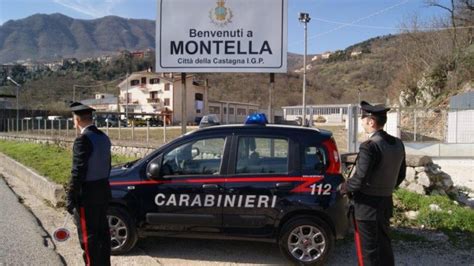 Montella 24enne Tenta Di Lanciarsi Dal Dirupo Della Falconara Salvata