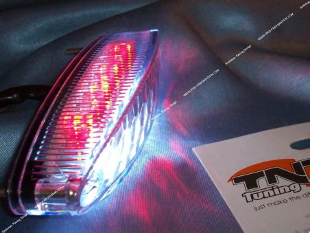 Feu Arri Re Ovale Universel Leds Avec Clairage De Plaque Tnt Space