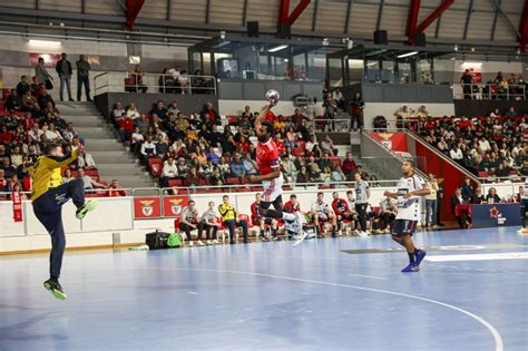 Ehf European League Sl Benfica Sofre Dura Derrota Na Rece O Aos