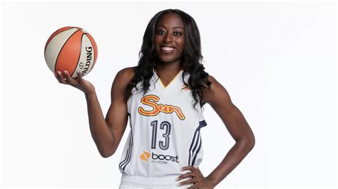 Who Is Chiney Ogwumike? Bio, Boyfriend, Family, Measurements - Networth ...