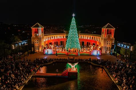 Natal De Curitiba Ter Carrossel Roda Gigante Bal E Diversas Outras