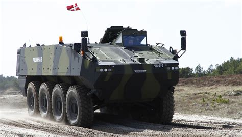 Denmark to buy hundreds of Swiss Piranha 5 APCs to replace aeging M ...