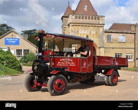 9 Inch Scale Foden Steam Wagon Stock Photo Alamy