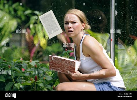 NAOMI WATTS, THE IMPOSSIBLE, 2012 Stock Photo - Alamy