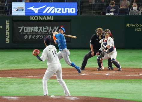 侍ジャパン栗山監督“初陣”1点差薄氷勝利「村神様」村上宗隆豪快ソロ弾も飛び出す／ライブ詳細 プロ野球ライブ速報写真ニュース 日刊スポーツ