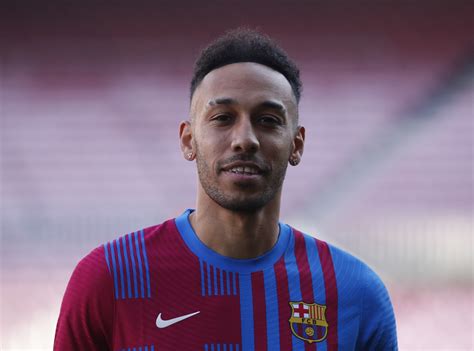 Aubameyang Assaulted In Armed Robbery At His Home In Barcelona Reuters