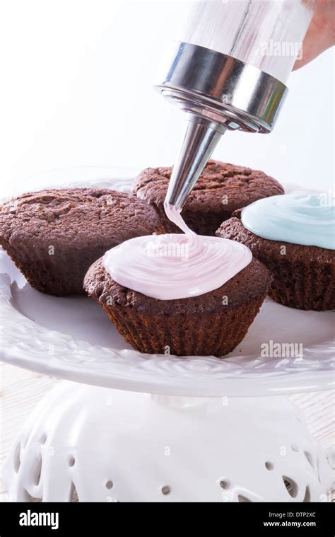 Blue Swirl Icing Hi Res Stock Photography And Images Alamy