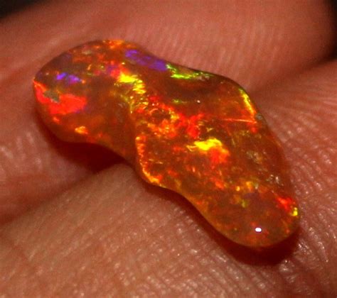 Crt Natural Ethiopian Freeform Welo Fire Opal Carvin