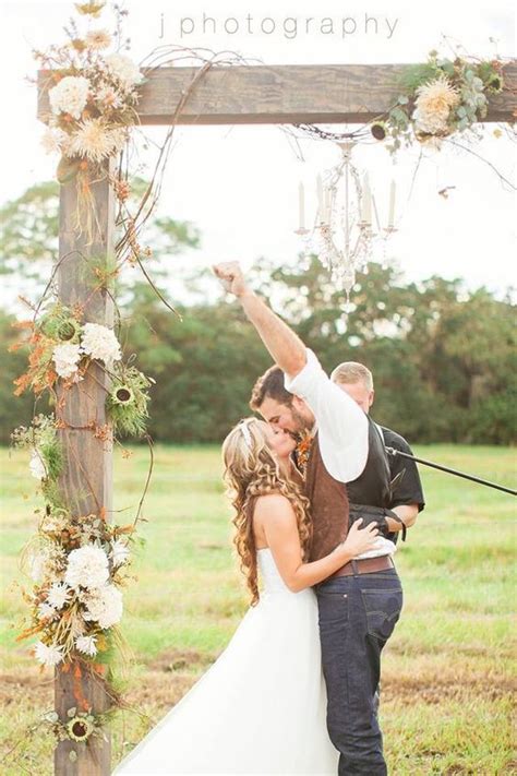 Country Wedding Dress 16 Rustic Country Wedding Ideas To Shine In 2019