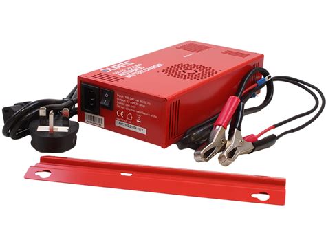 Durite Automatic Battery Charger - 12V 20A | 12 Volt Planet