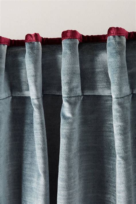 Petra Velvet Curtain Anthropologie Velvet Curtains Curtains Drop