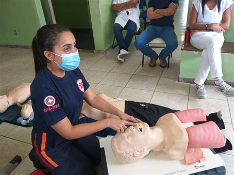 CIS URG Oeste NEP dá treinamento de Suporte Básico e Avançado de Vida