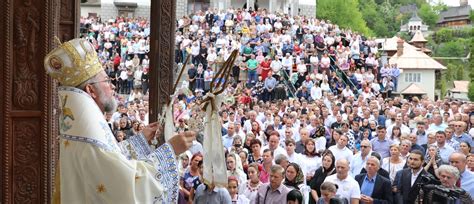 PS Iustin la hramul Mănăstirii Rohia Maica Domnului ne a fost mereu