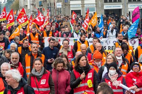 Retraites Des milliers de manifestants à Rennes Ils ne lâcheront