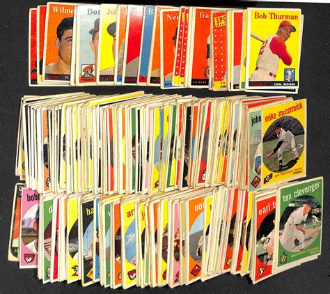 Lot Detail Lot Of 350 Assorted 1958 And 1959 Topps Baseball Cards