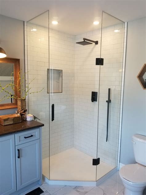 Frameless Glass Shower Walls With Corian Base Glassshowersca Has