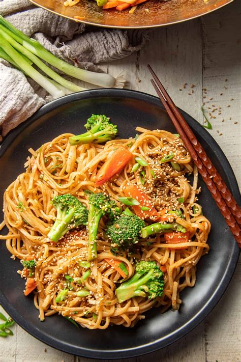 Stir Fried Hoisin Noodles Connoisseurus Veg