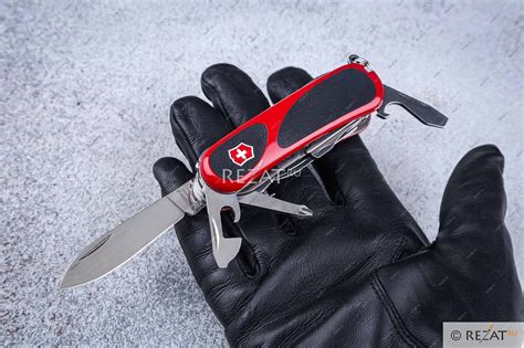 Victorinox Evolution S Red Evogrip