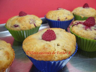 Les Plats Cuisin S De Esther B Muffins La Rhubarbe Et Aux Framboises