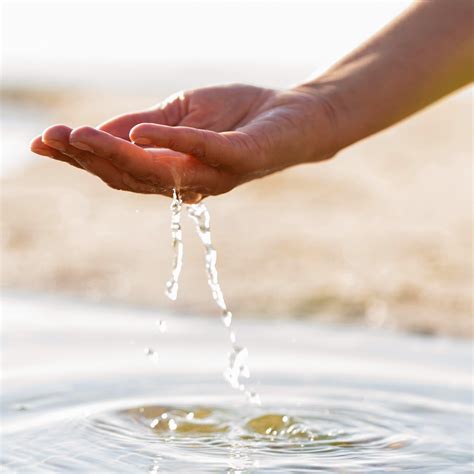 Cada Gota De Agua É - Cada gota de água conta