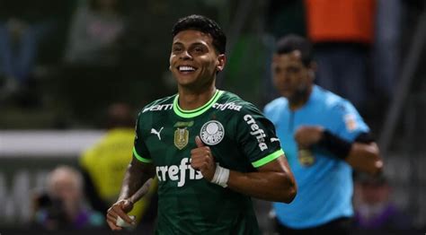 Tá no BID Palmeiras estende vínculo volante Richard Ríos