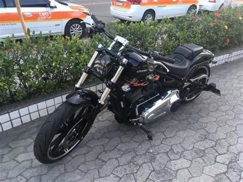 Harley Davidson Breakout Em Brasil Clasf Veiculos