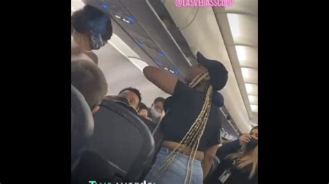 Viral Video Involving Two Spirit Airlines Passengers Getting Into A ...