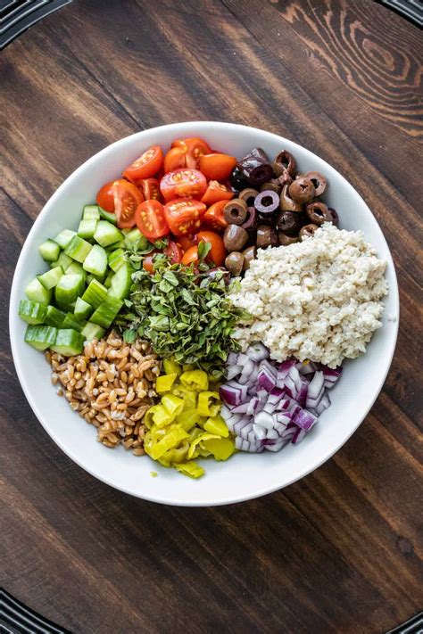 Greek Vegan Farro Salad The Picky Eater