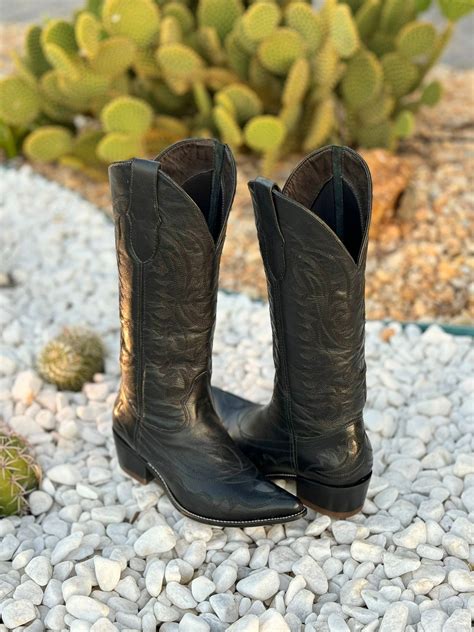 Bota Texana Western Couro Black em promoção na Gallope Brazil