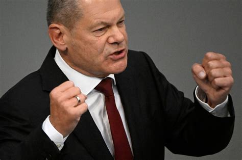 Olaf Scholz Gets A Tough Lesson In What It Means To Run Germany Bloomberg