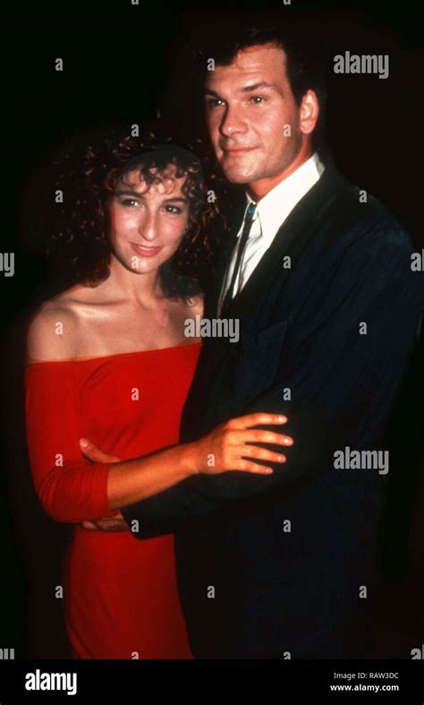 Patrick swayze jennifer grey hi-res stock photography and images - Alamy