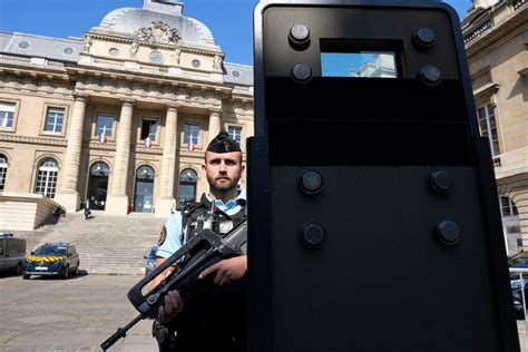 El Juicio Por Los Atentados De París De 2015 Revive En Francia El