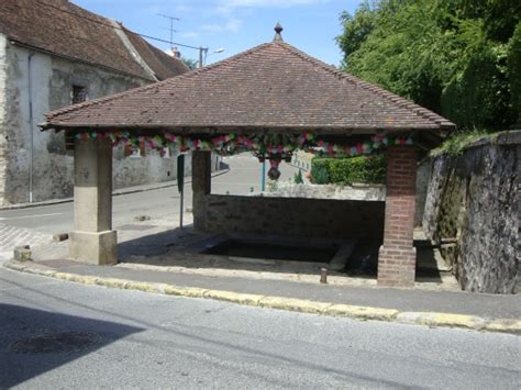 Le Lavoir Fontenay En Parisis