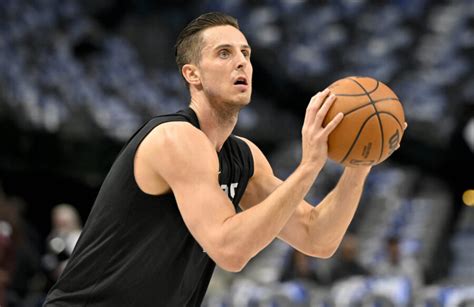 Spurs To Guarantee Zach Collins 2023 24 Salary Hoops Rumors