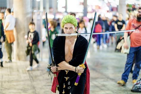 Cosplay De Roronoa Zoro Y Varias Fotos Padres Frikis