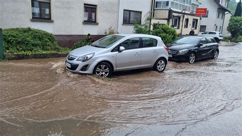 Schwere Unf Lle Auf A Im Rhein Neckar Kreis Verletzte Davon Kinder