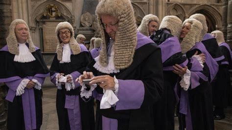 Senior Judges Could Get Pay Rise Of Up To 60 000 BBC News