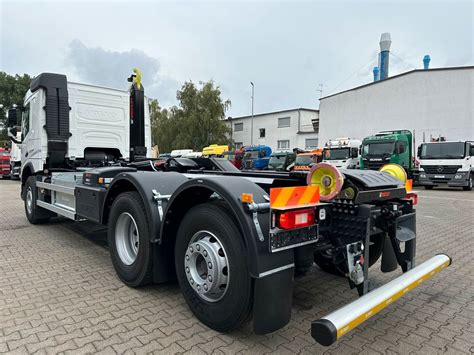 Volvo Fm Abrollkipper Hiab Multilift Abrollkipper Neu Kaufen